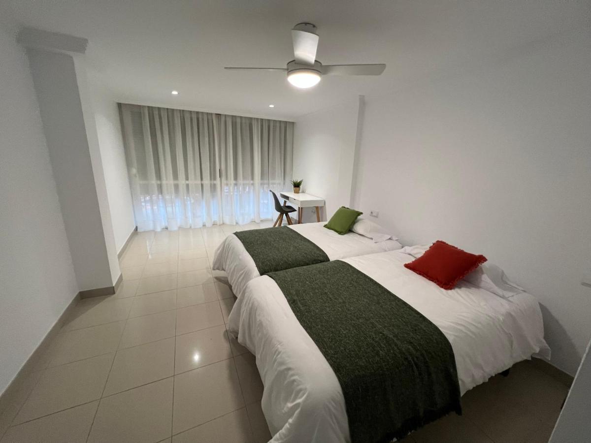 Apartamentos Ilice A 1 Minuto De La Playa De Benidorm Buitenkant foto